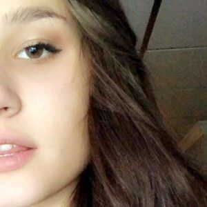 Meet your Posher, Hailey